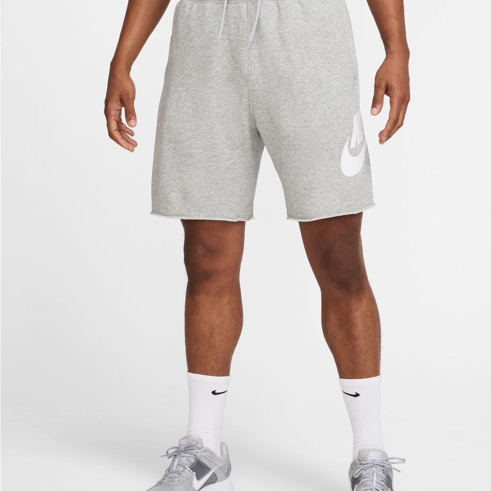 Nike Club Men's French Terry Alumni Shorts - Picture 3 of 4
